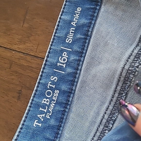 Talbots Flawless Nautical Anchors Slim Ankle Jeans Size 16P - Picture 2 of 4
